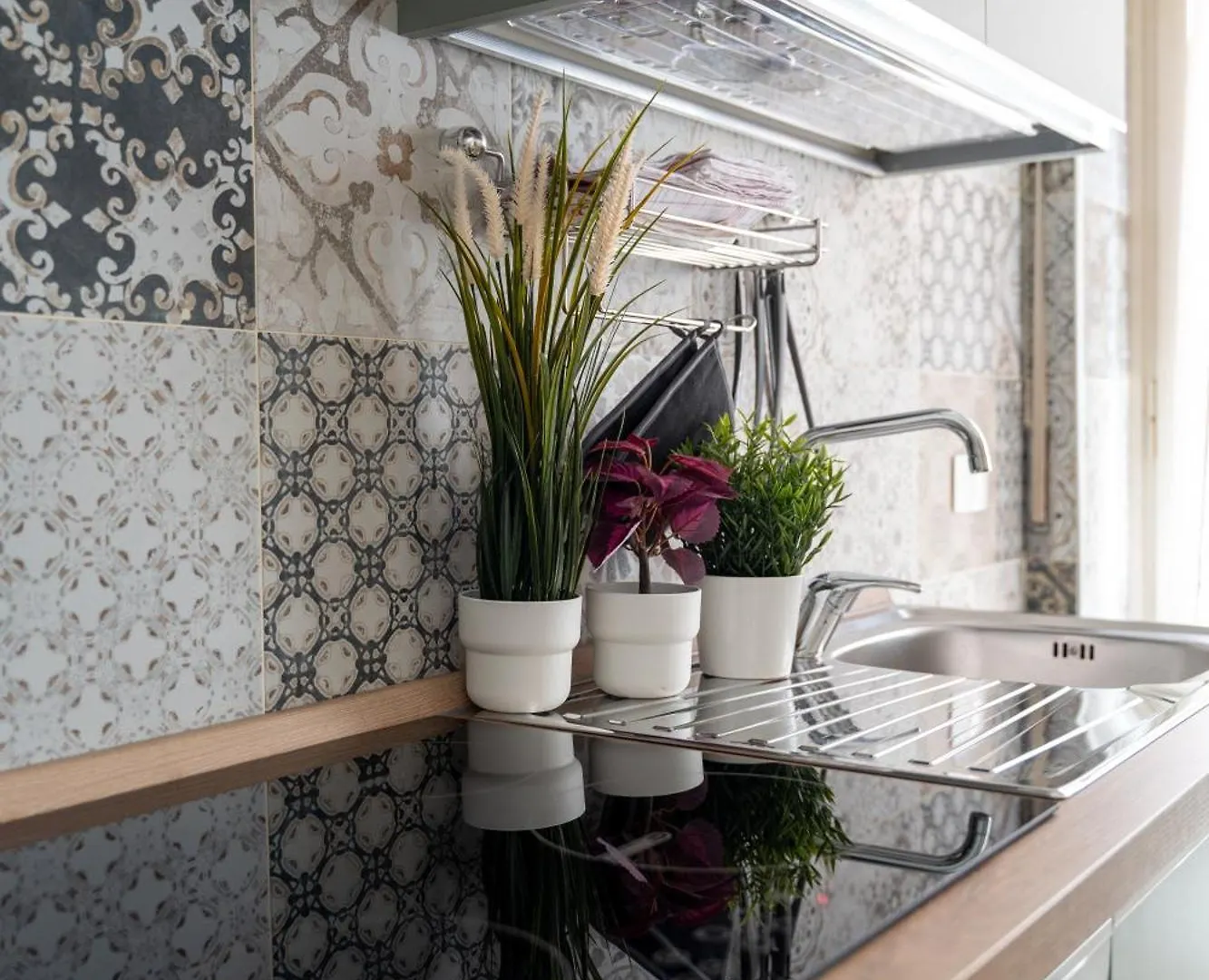 Carmy Luxury Apartment Lido di Ostia 0*,  Italy